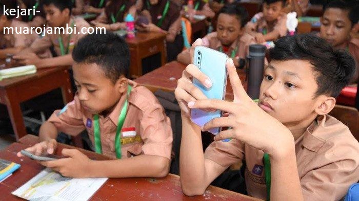 Gadget sebagai Guru